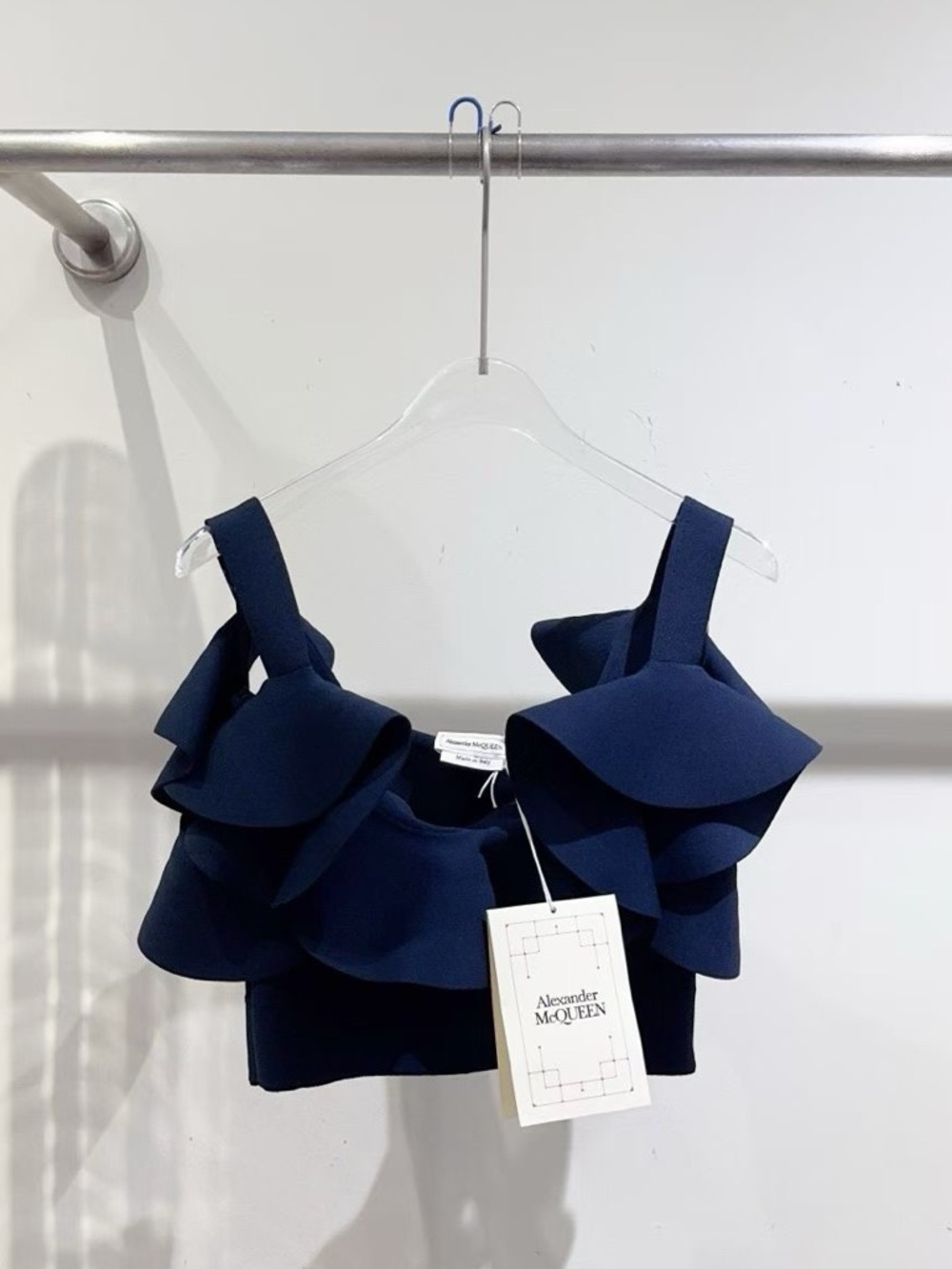 🚩steal Alexander McQueen Navy Ruffle Crop Top